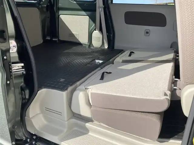 スズキ エブリイ JOINターボ 静岡県 2021(令3)年 5万km クールカーキPM 社外ディスプレイオーディオ(FH-8500DVS)/　AM FM CD DVD Bluetooth USB AppleCarPlay AndroidAuto/ETC/充電用USBポート2個/リモコンキー/純正ラバー製フロアマット/フロントフォグランプ/両側スライドドア/マニュアルエアコン/スペアキー有/デュアルカメラブレーキサポート/リアクリアランスソナー/4WDターボ