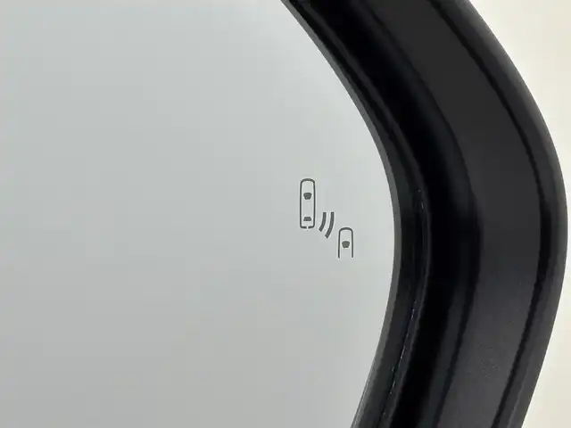 トヨタ シエンタ ハイブリッド Z 福岡県 2025(令7)年 0.1千km プラチナホワイトパールマイカ 登録済未使用車　/純正１０型ナビ／フルセグＴＶ　/全方位カメラ　/ビルトインＥＴＣ２．０　/レーダークルコン　/コーナーセンサー　/衝突被害軽減　/レーンキープ　/アクセル踏み間違い防止　/ＢＳＭ　/両側電動スライドドア　/ＬＥＤヘッドライト