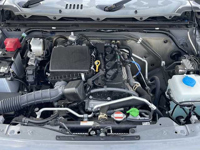 スズキ ジムニー シエラ JC 岩手県 2023(令5)年 0.6万km ミディアムグレー ワンオーナー　スズキレーダーブレーキサポート　シートヒーター　クルーズコントロール　ヒルディセントコントロール　純正１５インチＡＷ　ミラーヒーター　純正フロアマット　オートＬＥＤライト　フォグランプ　ヘッドライトウォッシャー　スペアキー