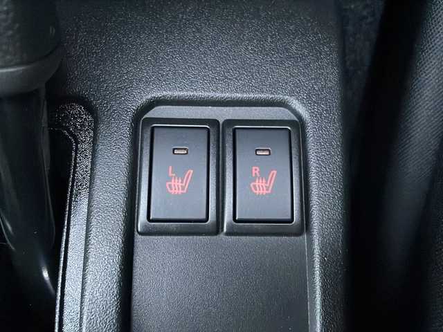 スズキ ジムニー シエラ JC 岩手県 2023(令5)年 0.6万km ミディアムグレー ワンオーナー　スズキレーダーブレーキサポート　シートヒーター　クルーズコントロール　ヒルディセントコントロール　純正１５インチＡＷ　ミラーヒーター　純正フロアマット　オートＬＥＤライト　フォグランプ　ヘッドライトウォッシャー　スペアキー