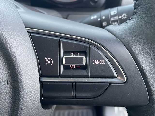 スズキ ジムニー シエラ JC 岩手県 2023(令5)年 0.6万km ミディアムグレー ワンオーナー　スズキレーダーブレーキサポート　シートヒーター　クルーズコントロール　ヒルディセントコントロール　純正１５インチＡＷ　ミラーヒーター　純正フロアマット　オートＬＥＤライト　フォグランプ　ヘッドライトウォッシャー　スペアキー