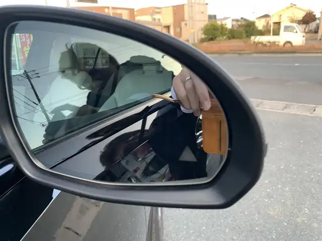 メルセデス・ベンツ Ｍ・ベンツ Ｃ２２０ｄ 4マチック オールテレイン 静岡県 2025(令7)年 0.7万km オブシディアンブラック 法人ワンオーナー/禁煙車/取説・保証書/【100台】限定車/メーカーナビ（フルセグTV・Bluetooth・YouTube）/ヘッドアップディスプレイ/電子パーキング/純正前後ドライブレコーダー/360度カメラ/レーダークルーズコントロール/全席シートヒーター/前席シートクーラー・パワーシート/ブラインドスポットモニター/レーダーセーフティパッケージ/純正19インチAW