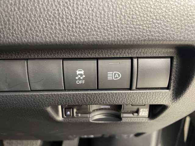 トヨタ ハリアー Z 群馬県 2024(令6)年 2.1万km プレシャスブラックパール 純正１２．３型ナビ　バックカメラ　ＪＢＬサウンド　デジタルインナーミラー　ＥＴＣ２．０　ＢＳＭ　ハーフレザーシート　シートヒーター　パワーシート　電動リアゲート　ＬＥＤ　衝突被害軽減ブレーキ　禁煙車