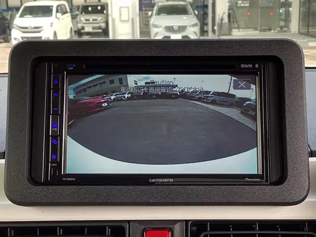 ダイハツ ムーヴ キャンバス ストライプス G 三重県 2023(令5)年 0.7万km シャイニングホワイトパール/レイクブルーメタリック スマートアシスト/カロッツエリアディスプレイオーディオ/Bluetooth/バックカメラ/予約機能付き両側パワースライドドア/シートヒーター/LEDヘッドライト/LEDフォグライト/スマートキー/プッシュスタート/ドライブレコーダー