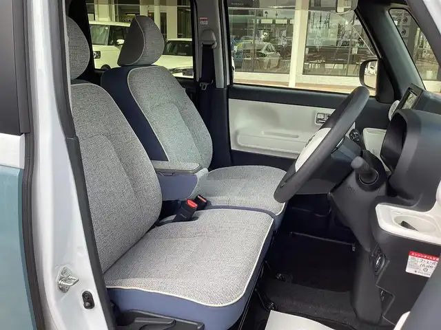 ダイハツ ムーヴ キャンバス ストライプス G 三重県 2023(令5)年 0.7万km シャイニングホワイトパール/レイクブルーメタリック スマートアシスト/カロッツエリアディスプレイオーディオ/Bluetooth/バックカメラ/予約機能付き両側パワースライドドア/シートヒーター/LEDヘッドライト/LEDフォグライト/スマートキー/プッシュスタート/ドライブレコーダー