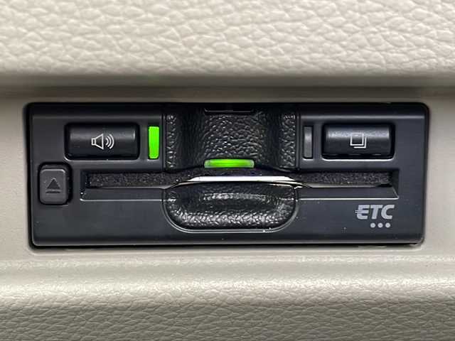 スズキ スペーシア HYBRID X 沖縄県 2023(令5)年 1.3万km オフブルーメタリック/ホワイト2トーン ディスプレイオーディオ　/CD/DVD/BT/フルセグTV　/全方位カメラ　/両側パワースライドドア　/シートヒーター/ステアリングスイッチ/アイドリングストップ/USB入力端子/スマートキー/ビルトインＥＴＣ