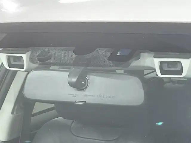 スバル アウトバック リミテッド 愛知県 2015(平27)年 9万km クリスタルホワイトP 純正８インチナビ/（Bluetooth/フルセグTV/CD・DVD再生/iPod/SD)/サンルーフ/衝突軽減ブレーキ/ビルトインETC/シートヒーター/LEDヘッドライト/バックカメラ/シートメモリー/電動パワーシート/本革シート/コーナーセンサー/パドルシフト/レーンキープアシスト/踏み間違え防止