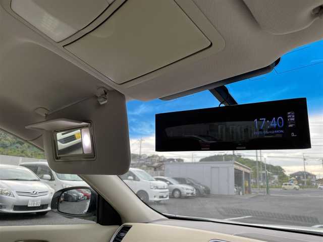 日産 ティアナ 250XV 栃木県 2012(平24)年 11.1万km ホワイトパール 純正メモリナビ/[ワンセグ/AM/FM/CD/DVD/BT/AUX]/バックカメラ/ETC/前席パワーシート/D席メモリーシート/前席シートヒーター/前席エアシート/N席オットマン/コーナーセンサー/本革レザーシート(ベージュ)/RAYS19インチアルミ/ダウンサス/平面ハーフミラータイプGPSレーダー探知機/オートライト/HIDヘッドライト/フォグランプ/ステアスイッチ/プッシュスタート/純正マット/電格ミラー/保証書/取扱説明書