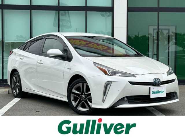 トヨタ プリウス S ツーリングセレクション 和歌山県 2019(平31)年 5.1万km ホワイトパールクリスタルシャイン 純正9インチメモリーナビ/フルセグ/バックカメラ/トヨタセーフティセンス/レーダークルーズコントロール/レーンキープアシスト/プリクラッシュセーフティ/ハイビームアシスト/インテリジェントパーキングアシスト/レザーシート/シートヒーター/LEDヘッドライト/プッシュスタート/ETC2.0/純正ドライブレコーダー/スマートキー/禁煙車/純正アルミホイール/革巻ハンドル