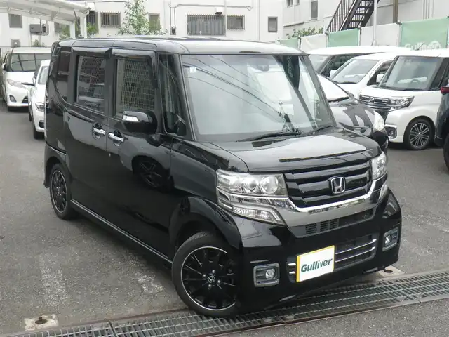 ホンダ Ｎ ＢＯＸ 神奈川県 2017(平29)年 9.1万km クリスタルブラックパール ターボ/シティブレーキアクティブシステム/純正8インチナビ　フルセグTV/（DVD再生可/Bluetooth/VTR/SD/Mラック）/バックカメラ/オートクルーズコントロール/両側パワースライドドア/専用15インチホイール/ハーフレザーシート/前席シートヒーター/キセノンヘッドランプ/LEDフォグランプ/ビルトインETC/ロールサンシェード/アイドリングストップ/パドルシフト/スマートキーx2/取説書/保証書