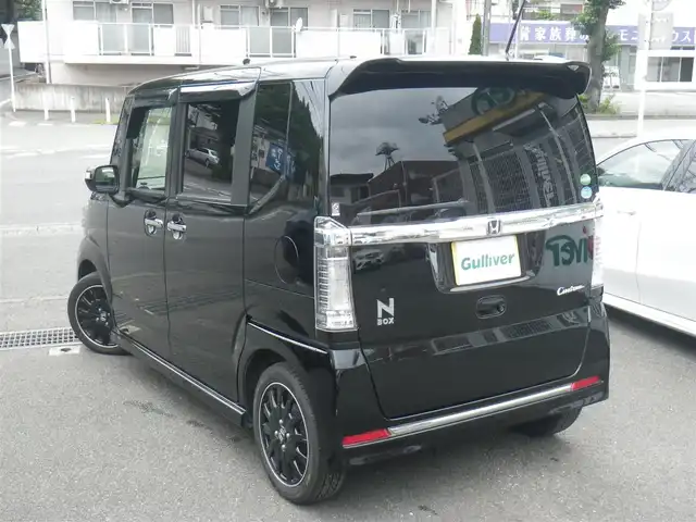 ホンダ Ｎ ＢＯＸ 神奈川県 2017(平29)年 9.1万km クリスタルブラックパール ターボ/シティブレーキアクティブシステム/純正8インチナビ　フルセグTV/（DVD再生可/Bluetooth/VTR/SD/Mラック）/バックカメラ/オートクルーズコントロール/両側パワースライドドア/専用15インチホイール/ハーフレザーシート/前席シートヒーター/キセノンヘッドランプ/LEDフォグランプ/ビルトインETC/ロールサンシェード/アイドリングストップ/パドルシフト/スマートキーx2/取説書/保証書