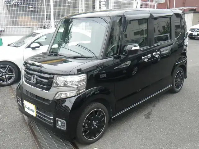 ホンダ Ｎ ＢＯＸ 神奈川県 2017(平29)年 9.1万km クリスタルブラックパール ターボ/シティブレーキアクティブシステム/純正8インチナビ　フルセグTV/（DVD再生可/Bluetooth/VTR/SD/Mラック）/バックカメラ/オートクルーズコントロール/両側パワースライドドア/専用15インチホイール/ハーフレザーシート/前席シートヒーター/キセノンヘッドランプ/LEDフォグランプ/ビルトインETC/ロールサンシェード/アイドリングストップ/パドルシフト/スマートキーx2/取説書/保証書