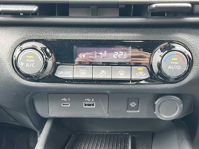 日産 ノート X 茨城県 2022(令4)年 2.2万km ピンクⅡ エマージェンシーブレーキ/プロパイロット /純正ナビ/　　BT/フルセグ/HDMI/アラウンドビューモニター/アダプティブクルーズコントロール/LEDオートライト/純正16インチアルミホイール/電子パーキングブレーキ/ブレーキホールド /インテリジェントルームミラー/ブラックルーフ/ブラックドアミラー/置くだけ充電/ステアリングスイッチ/スマートキー/ETC