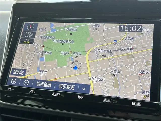 トヨタ ヴォクシー ZS 煌Ⅲ 奈良県 2020(令2)年 3.1万km ブラック ワンオーナー/純正メモリナビ【NSZT- Y68T 】/(フルセグTV/BT/CD)/パワースライドドア(両側)/衝突軽減装置/横滑り防止システム/車線はみだし防止/クルーズコントロール(追従式)/コーナーセンサー/パーキングセンサー/バックカメラ/オートハイビーム/ドライブレコーダー/ETC2.0(ビルドイン)/スタッドレスタイヤ(社外AW積み込み)/USB/革巻きステアリング/アイドリングストップ/スペアキー×１/純正マット/ドアバイザー/保証書・取説
