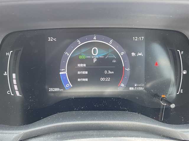 トヨタ シエンタ Z 佐賀県 2022(令4)年 2.6万km アーバンカーキ ワンオーナー/純正10.5インチナビ/・フルセグTV/AM/FM/USB/Bluetooth/バックカメラ/両側パワースライドドア/後方ドライブレコーダー/ビルトインETC2.0/ISOFIX対応/天井サーキュレーター/後席用サイドサンシェード/革巻きステアリング/ステアリングリモコン/純正LEDヘッドライト/オートマチックハイビーム/純正ドアバイザ―/新車保証書/取扱説明書/スペアキー１本/トヨタセーフティセンス/・レーダークルーズコントロール/・プリクラッシュセーフティ/・レーンディパーチャーアラート/・ブラインドスポットモニター/・クリアランスソナー/・プロアクティブドライビングアシスト/・リヤクロストラフィックアラート/・ロードサインアシスト