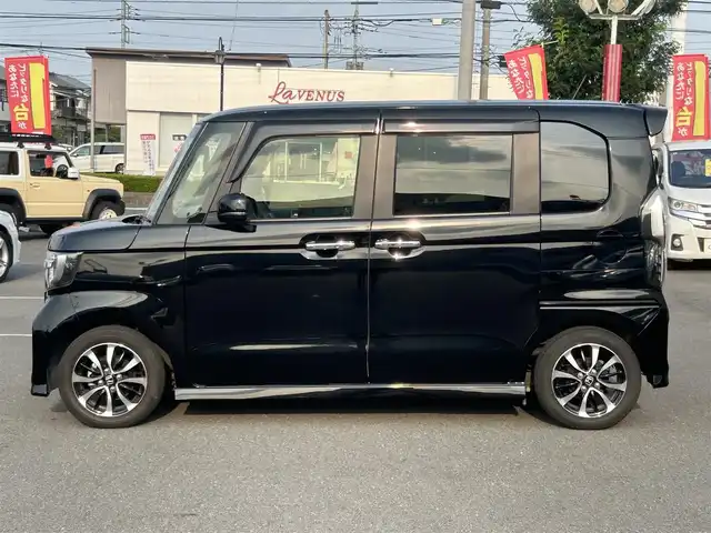 ホンダ Ｎ ＢＯＸ カスタム G L ホンダセンシング 群馬県 2020(令2)年 1.5万km クリスタルブラックパール ワンオーナー/純正8インチSDナビ/CD・DVD・・SD・USB/Bluetooth・Apple CarPlay/両側パワースライドドア/バックカメラ/純正前後ドライブレコーダー/純正ビルトインETC/HONDA SENSING/・アダプティブクルーズコントロール/・衝突軽減ブレーキ/・車線維持支援システム/・誤発進抑制機能/・先行車発進お知らせ機能/・オートハイビーム/・標識認識機能/前席シートヒーター/横滑り防止装置/アイドリングストップ/取説・保証書/スペアキー