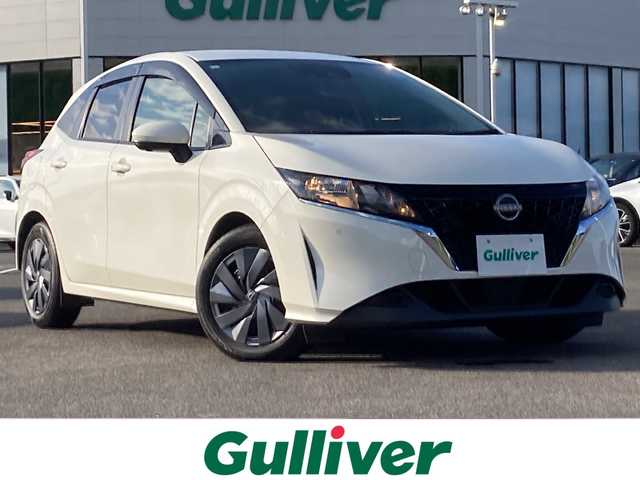 日産 ノート S 佐賀県 2022(令4)年 1.3万km ホワイト Panasonicナビ/アラウンドビューモニター/デジタルインナーミラー/エマージェンシーブレーキ/LDW/電動パーキングブレーキ　/オートブレーキホールド/ステアリングリモコン/ETC/プッシュスタート/スマートキー