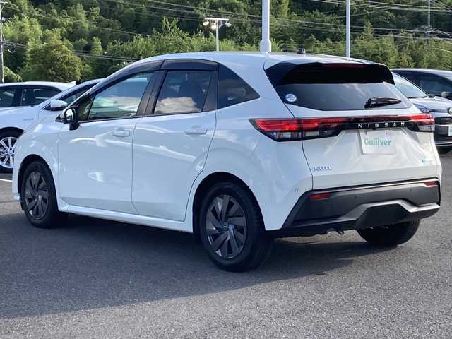 日産 ノート S 佐賀県 2022(令4)年 1.3万km ホワイト Panasonicナビ/アラウンドビューモニター/デジタルインナーミラー/エマージェンシーブレーキ/LDW/電動パーキングブレーキ　/オートブレーキホールド/ステアリングリモコン/ETC/プッシュスタート/スマートキー