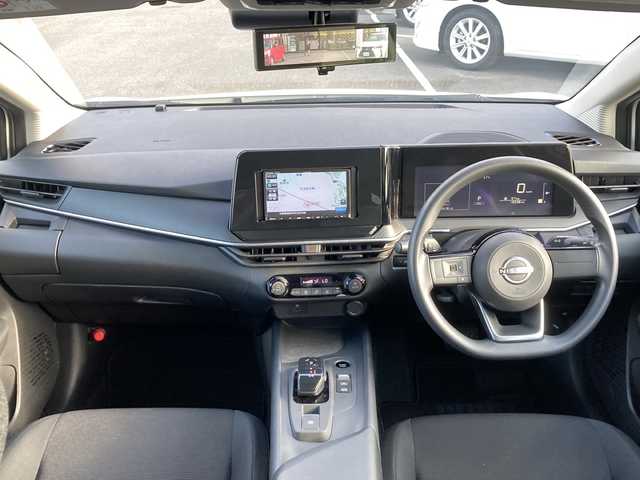 日産 ノート S 佐賀県 2022(令4)年 1.3万km ホワイト Panasonicナビ/アラウンドビューモニター/デジタルインナーミラー/エマージェンシーブレーキ/LDW/電動パーキングブレーキ　/オートブレーキホールド/ステアリングリモコン/ETC/プッシュスタート/スマートキー