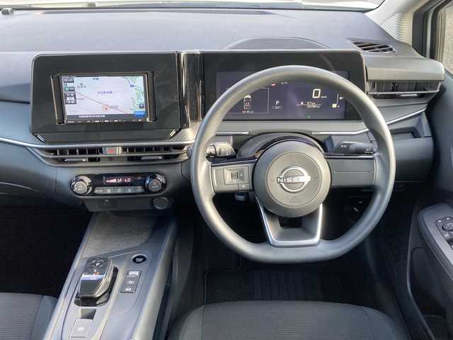 日産 ノート S 佐賀県 2022(令4)年 1.3万km ホワイト Panasonicナビ/アラウンドビューモニター/デジタルインナーミラー/エマージェンシーブレーキ/LDW/電動パーキングブレーキ　/オートブレーキホールド/ステアリングリモコン/ETC/プッシュスタート/スマートキー