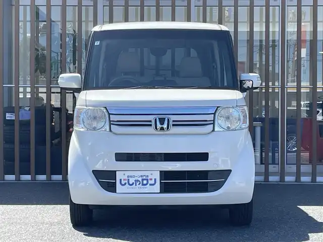 ホンダ Ｎ ＢＯＸ G Lパッケージ 鳥取県 2015(平27)年 8.2万km プレミアムホワイトパールⅡ (株)IDOMが運営する【じしゃロン鳥取店】の自社ローン専用車両になります。こちらは現金またはオートローンご利用時の価格です。自社ローンご希望の方は別途その旨お申付け下さい/４WD/純正ナビ/・ワンセグTV（走行中視聴不可）/・AM/FM/・CD/DVD/・Bluetooth接続/バックカメラ/片側パワースライドドア/前席シートヒーター/アイドリングストップ/ETC