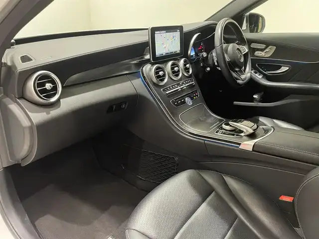 メルセデス・ベンツ Ｃ１８０ ワゴン スポーツ 愛知県 2015(平27)年 6.4万km ポーラホワイト ＨＵＤ　/ＣＯＭＭＡＮＤナビ　/Ｂｌｕｅｔｏｏｔｈ　/フルセグＴＶ　/バックカメラ　/ＣＤ／ＤＶＤ　/シートヒーター　/パワーシート　/ＡＣＣ　　/ＬＫＡ　/ＬＤＷ　/ＢＳＭ　/ＥＴＣ２．０　　/ＬＥＤヘッドライト/プッシュスタート/ウィンカーミラー/アイドリングストップ/パワートランク