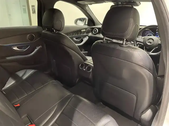 メルセデス・ベンツ Ｃ１８０ ワゴン スポーツ 愛知県 2015(平27)年 6.4万km ポーラホワイト ＨＵＤ　/ＣＯＭＭＡＮＤナビ　/Ｂｌｕｅｔｏｏｔｈ　/フルセグＴＶ　/バックカメラ　/ＣＤ／ＤＶＤ　/シートヒーター　/パワーシート　/ＡＣＣ　　/ＬＫＡ　/ＬＤＷ　/ＢＳＭ　/ＥＴＣ２．０　　/ＬＥＤヘッドライト/プッシュスタート/ウィンカーミラー/アイドリングストップ/パワートランク
