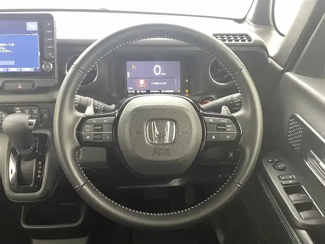 ホンダ Ｎ ＢＯＸ カスタム ターボ コーディネートS 熊本県 2024(令6)年 1.2万km パール ワンオーナー　/禁煙車　/純正9インチナビ（ＣＤ・ＤＶＤ・フルセグ・ＢＴ・ＳＤ・ＡｐｐｌＣａｒＰｌａｙ・AndroidAuto・ipod）/バックカメラ　/純正前後ドライブレコーダー　/ビルトインＥＴＣ　/ホンダセンシング/・衝突軽減ブレーキ/・急アクセル抑制機能/・誤発進制御機能/・近距離衝突軽減ブレーキ/・歩行者事故低減ステアリング/・路外逸脱抑制機能/・アダブティブクルーズコントロール/横滑り防止/アイドリングストップ/前後クリアランスソナー　/両側パワースライドドア/前席シートヒーター/純正フロアマット/純正１５インチAW/オートライト/LEDヘッドライト/フォグランプ/スマートキー/プッシュスタート/スペアキー1本/保証書/取扱説明書