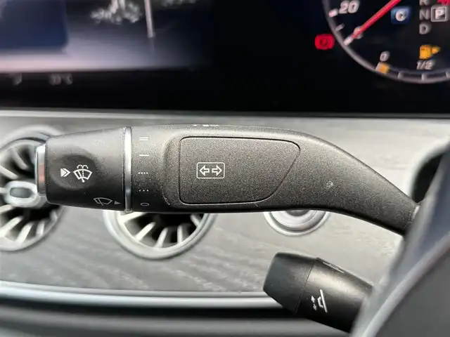 メルセデス・ベンツ ＣＬＳ２２０ｄ スポーツ エクスクルーシブPKG 静岡県 2018(平30)年 5.1万km ダイヤモンドホワイト サンルーフ/レザーシート/HUD/BSM/ブルメスタ/電動リアゲート/純正ナビ/(BT/CarPlay/フルセグ)/360°カメラ/ACC/LKA/パーキングアシスト/メモリー付パワーシート/シートヒーター/シートエアコン/スマートキー/ETC/ドライブレコーダー/純正フロアマット/純正19インチアルミホイール
