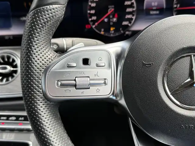 メルセデス・ベンツ ＣＬＳ２２０ｄ スポーツ エクスクルーシブPKG 静岡県 2018(平30)年 5.1万km ダイヤモンドホワイト サンルーフ/レザーシート/HUD/BSM/ブルメスタ/電動リアゲート/純正ナビ/(BT/CarPlay/フルセグ)/360°カメラ/ACC/LKA/パーキングアシスト/メモリー付パワーシート/シートヒーター/シートエアコン/スマートキー/ETC/ドライブレコーダー/純正フロアマット/純正19インチアルミホイール