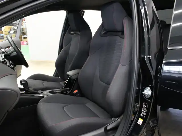 トヨタ カローラ スポーツ ハイブリッドG Z 三重県 2018(平30)年 4.5万km アティチュードブラックマイカ モデリスタ フロントスポイラー/モデリスタ サイドスカート/モデリスタ リヤスパッツ/モデリスタ ヘッドライトガーニッシュ/モデリスタ バックドアガーニッシュ/純正リアスポイラー/セーフティセンス/純正9インチメモリナビ・地デジTV/・DVD/CD/・Bluetooth/バックカメラ/インテリジェントクリアランスソナー/レーダークルーズコントロール/レーントレーシングアラート/ブラインドスポットモニター/ユピテルドライブレコーダー/ビルトインETC/純正18インチ5本ツインスポークアルミホイール/丸型1灯式LEDヘッドランプ/LEDデイライト/・オートライト/オートマチックハイビーム/LEDフォグランプ/プッシュエンジンスタート/スマートキー/新車時保証書/取扱説明書