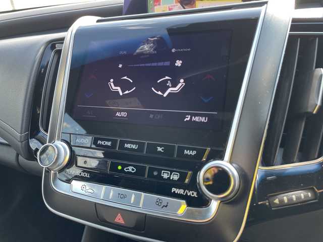 トヨタ クラウン ハイブリッド RS アドバンス 石川県 2020(令2)年 7.6万km ホワイトパールクリスタルシャイン 純正ナビ　フルセグＴＶ　バックカメラ　ＬＥＤヘッドライト　革シート　スマートキー　トヨタセーフティセンス　レーダークルーズ　ドラレコ　ＥＴＣ　純正アルミ　スタッドレス＆ＡＷ積み込み