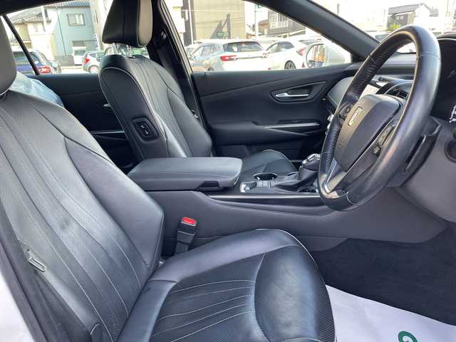 トヨタ クラウン ハイブリッド RS アドバンス 石川県 2020(令2)年 7.6万km ホワイトパールクリスタルシャイン 純正ナビ　フルセグＴＶ　バックカメラ　ＬＥＤヘッドライト　革シート　スマートキー　トヨタセーフティセンス　レーダークルーズ　ドラレコ　ＥＴＣ　純正アルミ　スタッドレス＆ＡＷ積み込み