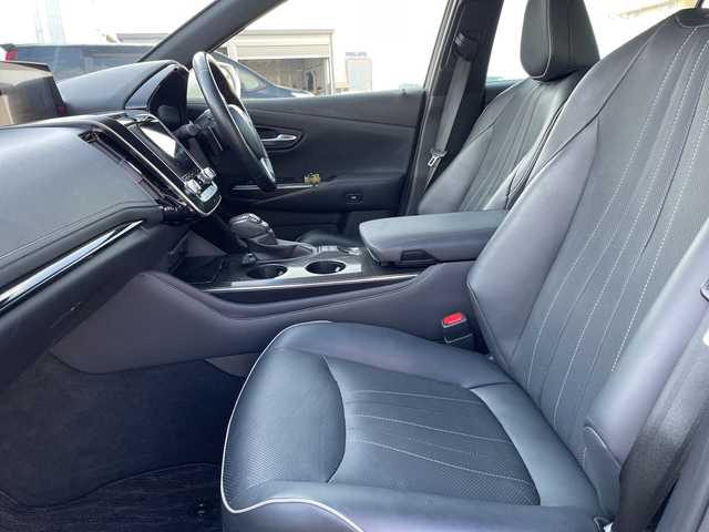 トヨタ クラウン ハイブリッド RS アドバンス 石川県 2020(令2)年 7.6万km ホワイトパールクリスタルシャイン 純正ナビ　フルセグＴＶ　バックカメラ　ＬＥＤヘッドライト　革シート　スマートキー　トヨタセーフティセンス　レーダークルーズ　ドラレコ　ＥＴＣ　純正アルミ　スタッドレス＆ＡＷ積み込み