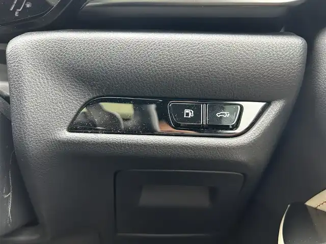 レクサス ＮＸ 350h バージョンL 愛知県 2023(令5)年 2.2万km ソニッククォーツ ＡＷＤ　/14インチディスプレイオーディオ（コネクテッドナビ対応）/パノラマルーフ（IR・UVカット機能付/チルト＆アウタースライド式）/電子インナーミラー（前後方ドラレコ搭載）　/ＤＴＶ　/ＢＴ　/本革シート/純正フロアマット　/“マークレビンソン”プレミアムサラウンドサウンドシステム/レーダークルーズコントロール　/ヘッドアップディスプレイ/TFT液晶式メーター/カラーヘッドアップディスプレイ（連動ステアリングスイッチ付）/Lexus Safety System ＋/レーンディパーチャーアラート［LDA］/レーントレーシングアシスト［LTA］/レーンチェンジアシスト［LCA]/ブラインドスポットモニター［BSM］/パノラミックビューモニター（床下透過表示機能付）/全席シートヒーター/235/50R20　純正ホイール/ETC2.0/パワーバックドア