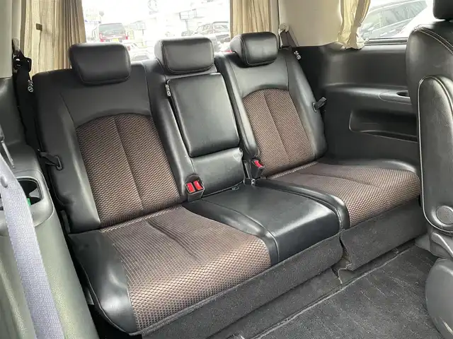 日産 エルグランド 250ハイウェイスター 道央・札幌 2013(平25)年 10.9万km ブリリアントホワイトパール (株)IDOMが運営する【じしゃロン札幌豊平店】の自社ローン専用車両になりますこちらは現金またはオートローンご利用時の価格です。自社ローンご希望の方は別途その旨お申付け下さい/プッシュスタート/ハーフレザーシート/純正ナビ・TV/全周囲モニター/パワースライドドア/社外フリップダウンモニター/ETC