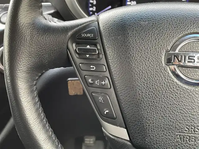 日産 エルグランド 250ハイウェイスター 道央・札幌 2013(平25)年 10.9万km ブリリアントホワイトパール (株)IDOMが運営する【じしゃロン札幌豊平店】の自社ローン専用車両になりますこちらは現金またはオートローンご利用時の価格です。自社ローンご希望の方は別途その旨お申付け下さい/プッシュスタート/ハーフレザーシート/純正ナビ・TV/全周囲モニター/パワースライドドア/社外フリップダウンモニター/ETC