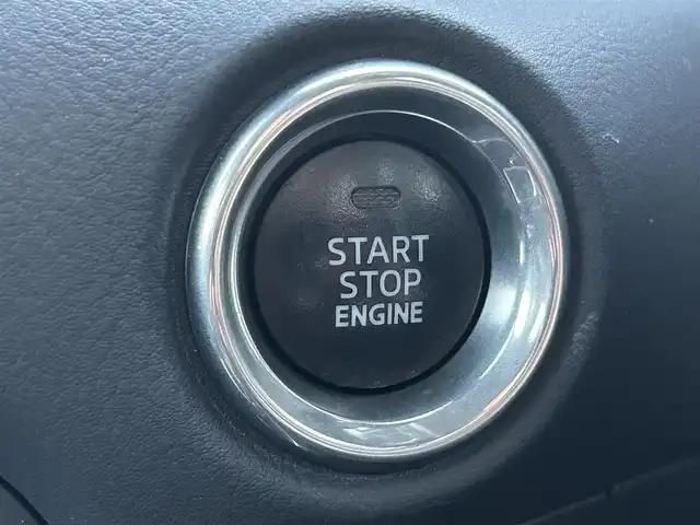 マツダ ＣＸ－５ XD ブラックトーンエディション 大阪府 2021(令3)年 4.7万km マシーングレープレミアムM 純正ナビ　/全方位モニター　/衝突軽減ブレーキ　/ブラインドスポットモニター　/前席シートヒーター　/レーダークルーズコントロール　/アイドリングストップ/レーンキープアシスト　/電動リアゲート　/運転席パワーシート　/ステアリングヒーター/前後ドライブレコーダー/純正19インチアルミホイール　/ターボ車/スマートキー　/ＥＴＣ　/ＬＥＤ