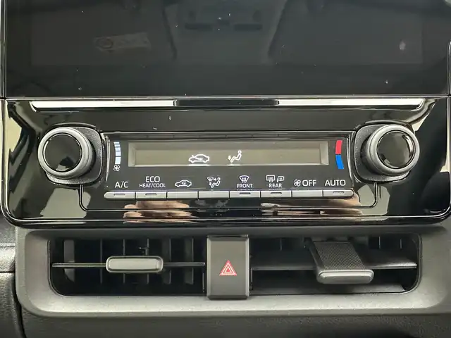 トヨタ シエンタ ハイブリッド Z 兵庫県 2025(令7)年 0.1千km プラチナホワイトパールマイカ 登録済未使用車/１０．５インチ純正メモリナビ/（FM/AM、BT、フルセグ）/全方位カメラ/バックカメラ/両側パワースライドドア/追従式クルーズコントロール/電動格納ミラー/ウィンカーミラー/電動パーキング/オートブレーキホールド/ＢＳＭ/ＥＴＣ２．０/革巻きステアリング/プッシュスタート/スマートキー×２/LEDヘッドライト/オートライト/オートハイビーム