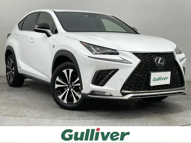 レクサス ＮＸ 300h Fスポーツ 道央・札幌 2019(令1)年 5.8万km ホワイトノーヴァガラスフレーク ・ワンオーナー/・サンルーフ/・４WD/・純正メモリーナビゲーション/　CD/DVD/フルセグ/SD/USB/AUX/Miracast/・全方位カメラ/・ビルトインETC2.0/・純正前方録画ドライブレコーダー/・１００V充電/・パワーバックドア/・PCS/・BSM/・PKSA/・PKSB/・RSA/・HUD/・横滑り防止装置/・LKA/・レザーシート/・前席シートヒーター/エアシート/・ステアリングヒーター/・電動格納リアシート/・LEDヘッドライト/・オートライト/・オートマチックハイビーム/・フロントフォグランプ/・前後コーナーセンサー/・レーダークルーズコントロール/・純正フロアマット/・純正AW18インチ/・スマートキー/・プッシュスタート/・MTモード付AT
