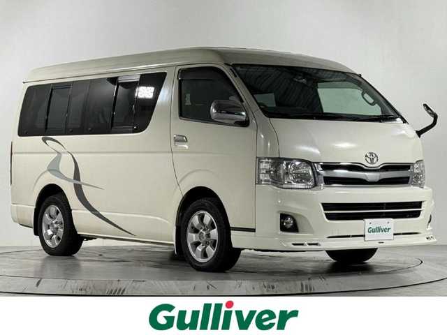 トヨタ ハイエース GL 佐賀県 2010(平22)年 4.5万km ホワイト ワンオーナー車/キャンピング仕様車/ベットキット/テーブル/家庭用テレビ/社外コンバーター/AC100V電源/カーテン/社外7インチナビ/フルセグテレビ/ETC/保証書/取扱説明書