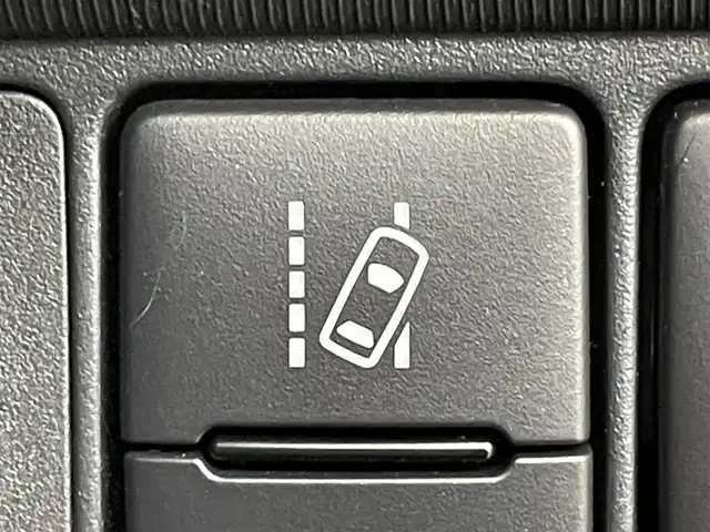 トヨタ アクア S スタイルブラック 群馬県 2021(令3)年 1.4万km ブラックマイカ 禁煙車　社外７インチナビ　オートマチックハイビーム　オートライト　LEDライト　ビルトインETC アラウンドビューカメラ　純正フロアマット　ドライブレコーダー　オートエアコン　プッシュスタート