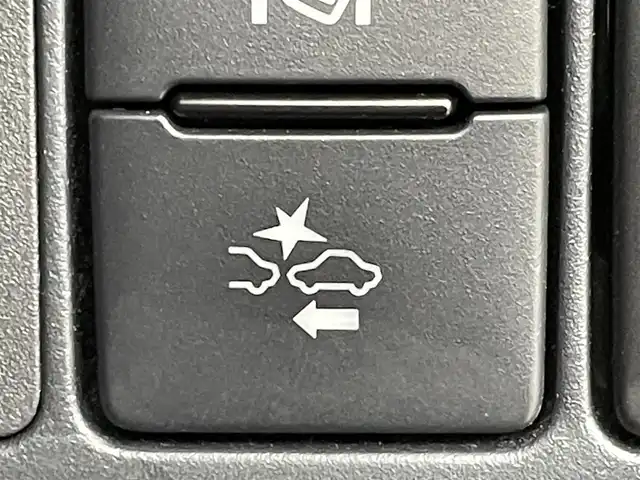 トヨタ アクア S スタイルブラック 群馬県 2021(令3)年 1.4万km ブラックマイカ 禁煙車　社外７インチナビ　オートマチックハイビーム　オートライト　LEDライト　ビルトインETC アラウンドビューカメラ　純正フロアマット　ドライブレコーダー　オートエアコン　プッシュスタート