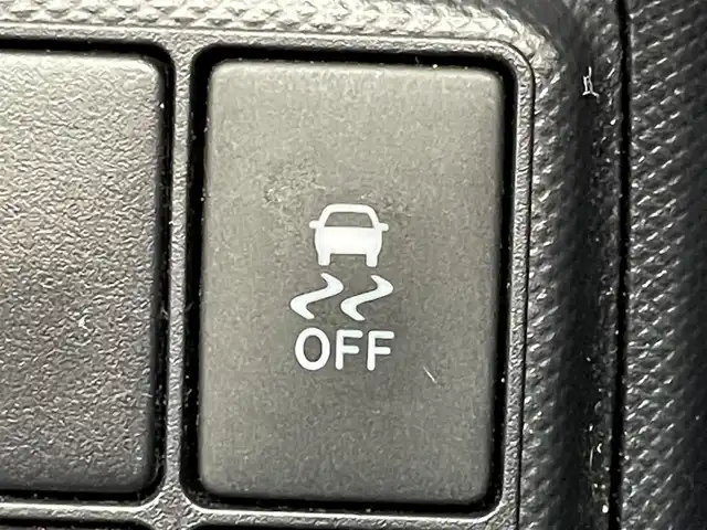 トヨタ アクア S スタイルブラック 群馬県 2021(令3)年 1.4万km ブラックマイカ 禁煙車　社外７インチナビ　オートマチックハイビーム　オートライト　LEDライト　ビルトインETC アラウンドビューカメラ　純正フロアマット　ドライブレコーダー　オートエアコン　プッシュスタート