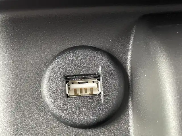 スズキ スペーシア カスタム HYBRID XS 香川県 2025(令7)年 0.1千km ピュアホワイトパール/ブラック2トーン 届出済未使用車/純正９型ナビ/全方位カメラ/デュアルセンサーブレーキサポートII/両側パワースライドドア/レーダークルーズコントロール/リアサーキュレーター/ヘッドアップディスプレイ/ハーフレザーシート/シートヒーター/ハンドルヒーター/LEDヘッドライト/ヘッドライトレベライザー/フォグライト/スマートキー/スペアキー