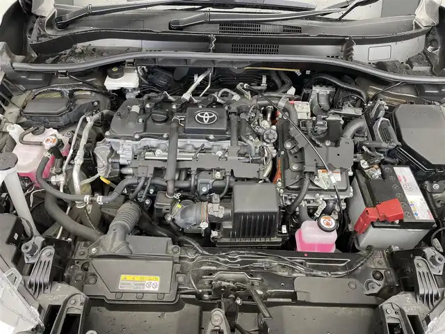 トヨタ カローラ クロス ハイブリッド Z 滋賀県 2023(令5)年 3.3万km アティチュードブラックマイカ 純正10インチディスプレイオーディオ/【Bluetooth/フルセグTV/USB】/ハーフレザーシート/全方位カメラ/追従クルーズコントロール/レーンキープアシスト/プリクラッシュセーフティ/クリアランスソナー/LEDヘッドライト/オートマチックハイビーム/パーキングアシスト/前後ドライブレコーダー/ビルトインETC2.0/D席パワーシート/D/Nシートヒーター/パワーバックドア/電動パーキングブレーキ/オートブレーキホールド/ステアリングヒーター/プッシュスタート/スマートキー/ステアリングリモコン/純正フロアマット