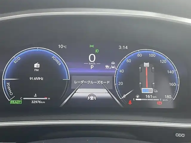 トヨタ カローラ クロス ハイブリッド Z 滋賀県 2023(令5)年 3.3万km アティチュードブラックマイカ 純正10インチディスプレイオーディオ/【Bluetooth/フルセグTV/USB】/ハーフレザーシート/全方位カメラ/追従クルーズコントロール/レーンキープアシスト/プリクラッシュセーフティ/クリアランスソナー/LEDヘッドライト/オートマチックハイビーム/パーキングアシスト/前後ドライブレコーダー/ビルトインETC2.0/D席パワーシート/D/Nシートヒーター/パワーバックドア/電動パーキングブレーキ/オートブレーキホールド/ステアリングヒーター/プッシュスタート/スマートキー/ステアリングリモコン/純正フロアマット