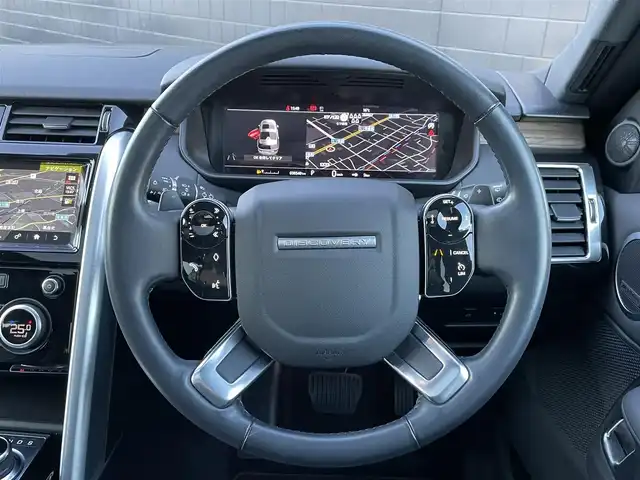 ランドローバー ランドローバー ディスカバリー HSE 静岡県 2020(令2)年 3.9万km サントリーニブラック サンルーフ/黒革/セレクトパック1/・5+2シート/・フロントシートヒーター/・ヒーテッドフロントスクリーン/・プライバシーガラス/・ACC/・自動緊急ブレーキ/・ドライブパック/・レーンデパーチャーワーニング/・デジタルTVチューナー/ブラックデザインパック/MERIDIANスピーカー/純正ナビ/(Bluetooth/AppleCarPlay/CD/USB/フルセグ)/メモリー付パワーシート/BSM/HDC/ESC/電動リアゲート/360°カメラ/LEDライト/ETC2.0/ボディーカラー(サントリーニブラックメタリック)