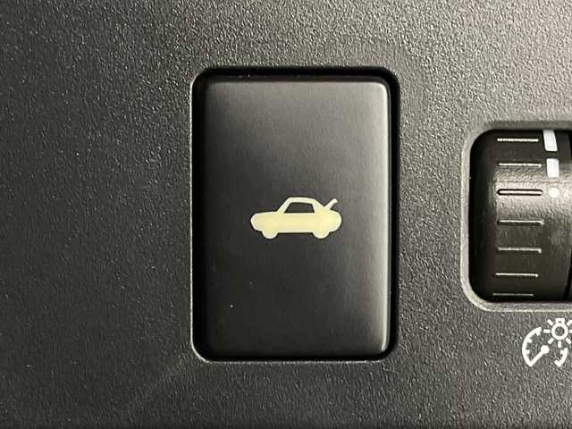 スバル ＢＲＺ S 神奈川県 2016(平28)年 4.4万km WRブルーパール 社外SDナビ/バックカメラ/クルーズコントロール/横滑り防止装置/ETC/HIDヘッドライト/pioneer製ツイーター/フォグランプ/オートライト/ウィンカーミラー/電動格納ミラー/純正17インチAW/シートリフター/プッシュスタート/スマートキー/フロアマット