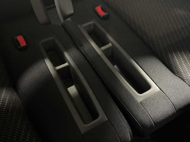 ホンダ フリード ハイブリット 神奈川県 2013(平25)年 3.2万km プレミアムホワイトパール 純正9インチナビ【VXM-135VFN】/AM　FM　DVD　CD　Bluetooth/片側パワースライドドア/バックカメラ/クルーズコントロール/ETC/スマートキー×2/純正フロアマット/保証書/取扱説明書/前後ドライブレコーダー/ディスチャージヘッドライト/フォグランプ/電動格納ミラー/VSA